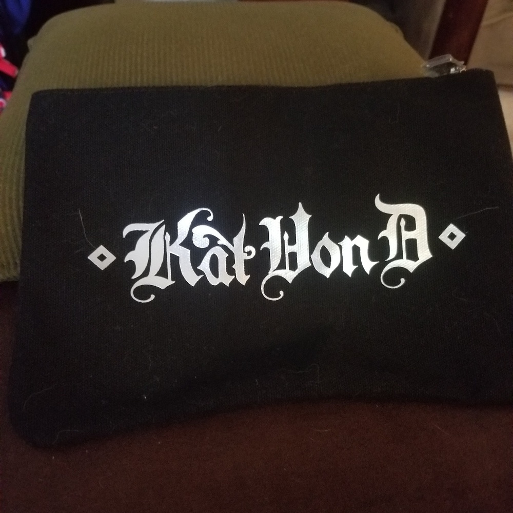 Makeup bag